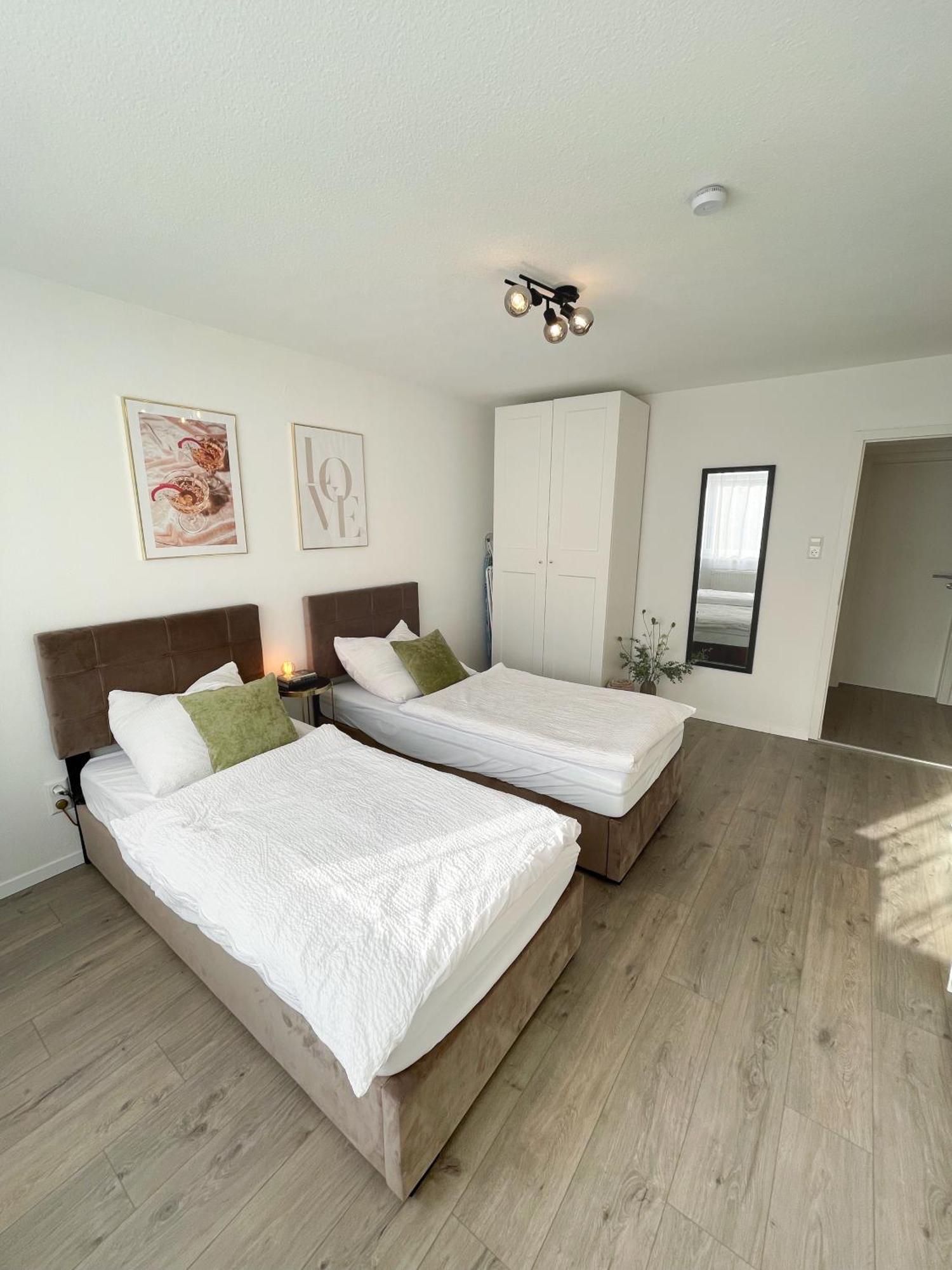 Stilvolles Apartment Mit Einzigartigem Charme رادولفزيل ام بوندنز المظهر الخارجي الصورة